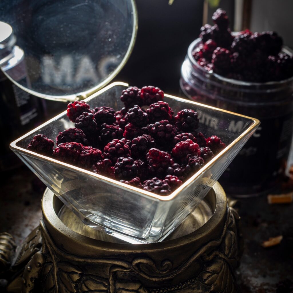 Instagram post from zitromac_. This post is in position 1.