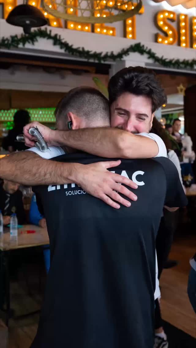 Instagram post from zitromac_. This post is in position 6.