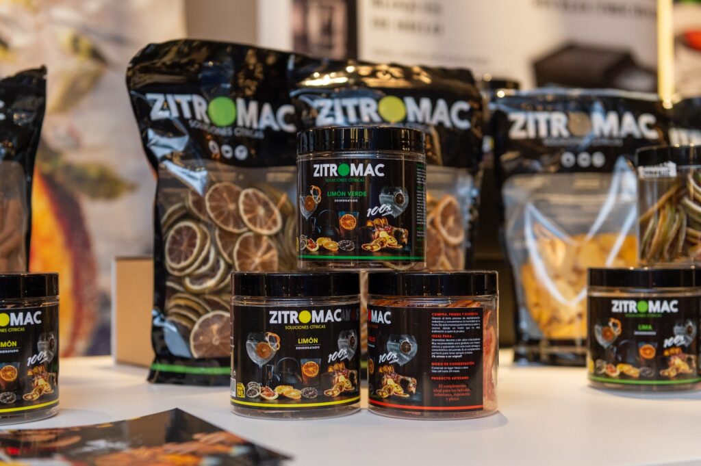 Instagram post from zitromac_. This post is in position 0.